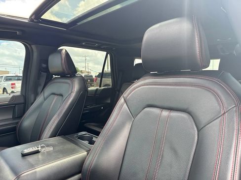 Used 2021 Ford Expedition Limited AWD/4WD image 9