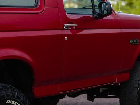 Used 1994 Ford Bronco XLT image 32