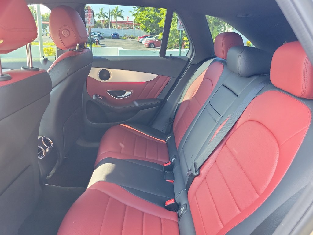 Used 2022 Mercedes-Benz GLC 300 image 14