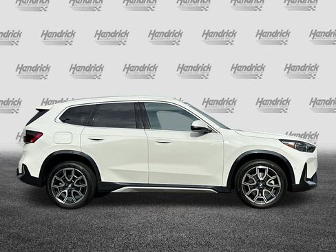 Used 2025 BMW X1 xDrive28i w/ Convenience Package image 3
