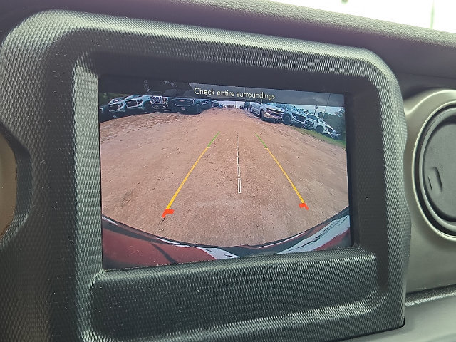 Used 2020 Jeep Wrangler Sport AWD/4WD image 12