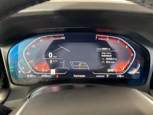 Used 2019 BMW 330i xDrive Sedan w/ Convenience Package AWD/4WD image 19