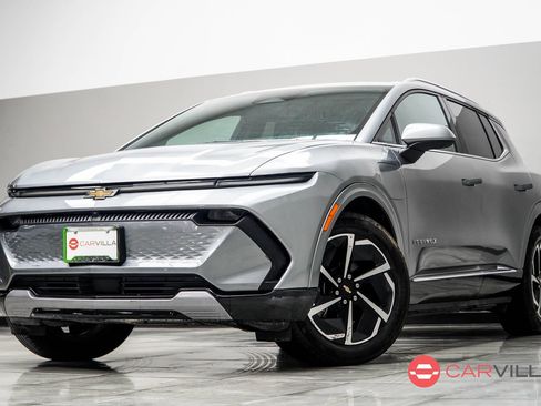 Used 2025 Chevrolet Equinox EV LT w/ LPO, All-Weather Mat Package image 1