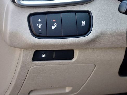 Used 2020 Kia Sorento S AWD/4WD image 24