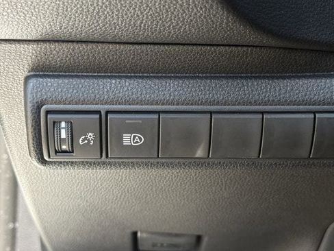 Used 2026 Toyota Corolla LE FWD image 24