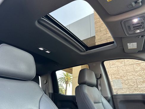 Certified 2021 GMC Sierra 1500 SLT image 17