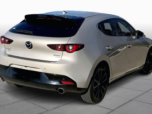 Used 2024 MAZDA MAZDA3 Hatchback w/Premium Plus Pkg image 12