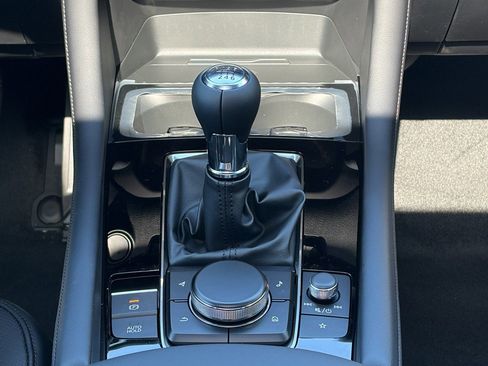 New 2026 MAZDA MAZDA3 2.5 S Hatchback w/ Premium Pkg FWD image 12