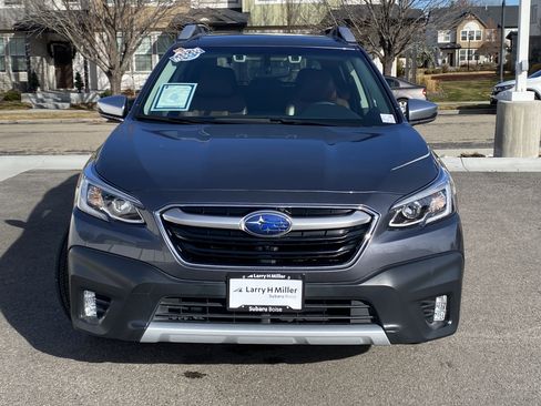 Used 2022 Subaru Outback Touring image 9