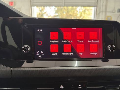 Used 2023 Volkswagen GTI 40th Anniversary Edition image 33