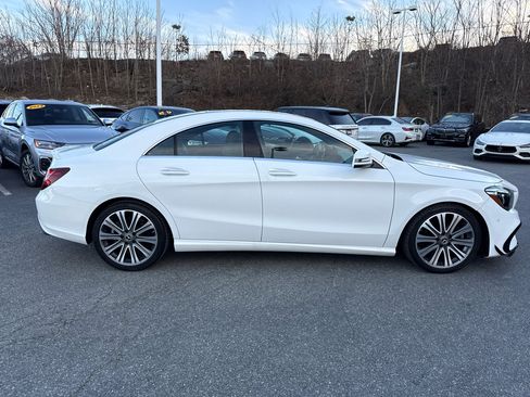 Used 2019 Mercedes-Benz CLA 250 4MATIC image 10