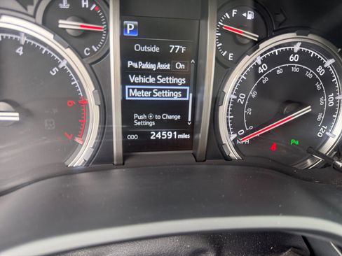 Certified 2023 Toyota 4Runner Limited AWD/4WD image 11