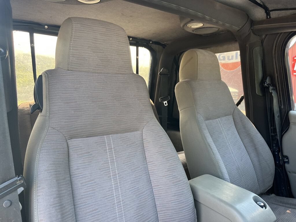 Used 2004 Jeep Wrangler X w/ Wheel Plus Group AWD/4WD image 44