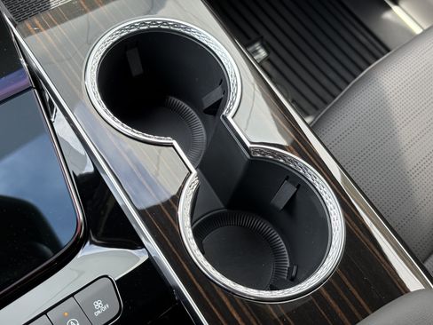 New 2026 Cadillac Escalade Luxury AWD/4WD image 32