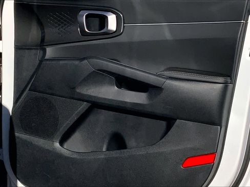 Certified 2025 Kia Sorento S image 44