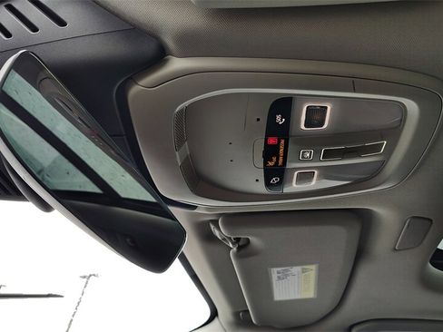 Certified 2023 Volvo XC60 B5 Core w/ Climate Package image 24