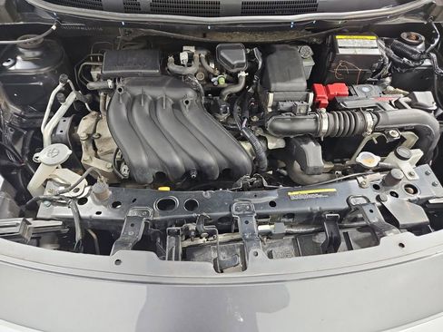 Used 2019 Nissan Versa S image 21