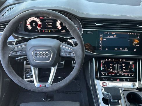 New 2025 Audi RS Q8 performance image 13
