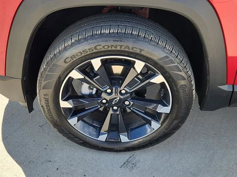 Used 2025 Chevrolet Equinox RS w/ Safety and Technology Package image 6