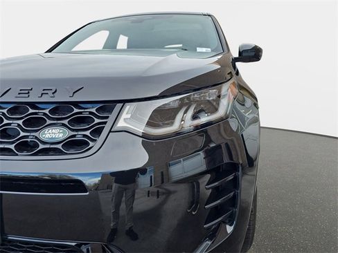 Used 2024 Land Rover Discovery Sport Dynamic SE image 30