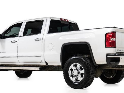 Used 2018 GMC Sierra 3500 Denali w/ Duramax Plus Package AWD/4WD image 4