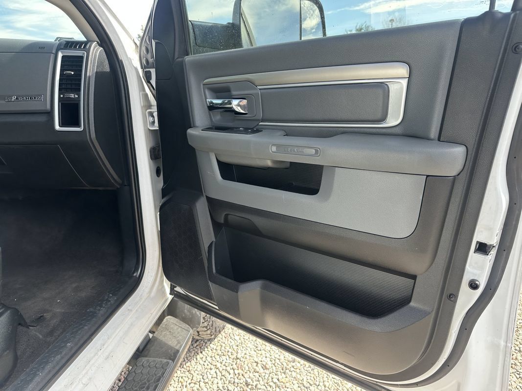 Used 2016 RAM 3500 Big Horn AWD/4WD image 13
