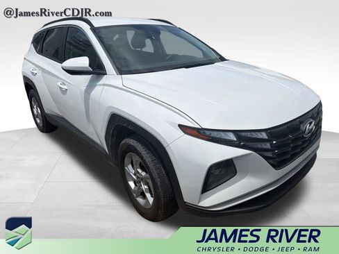 Used 2024 Hyundai Tucson SEL AWD/4WD image 4