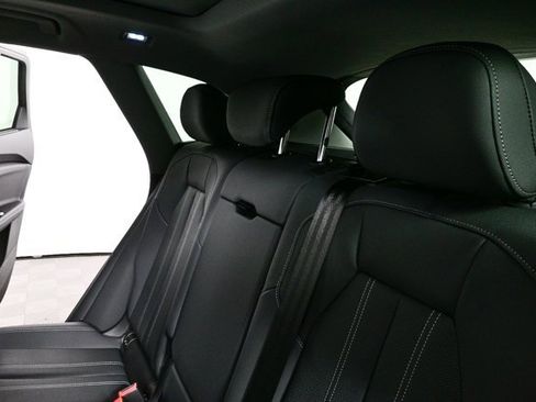 New 2025 Audi Q5 Premium Plus image 22