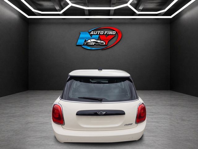 Used 2018 MINI Cooper 2-Door Hardtop FWD image 9
