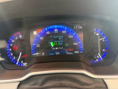 Used 2019 Toyota Corolla XSE image 19