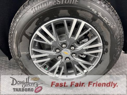 New 2026 Chevrolet Traverse LT w/ Driver Confidence Package image 24