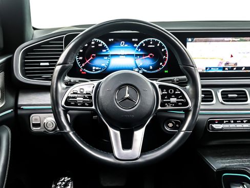 Used 2023 Mercedes-Benz GLE 350 4MATIC w/ Premium Package image 18