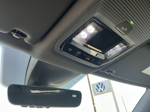 New 2026 Volkswagen Atlas Cross Sport SE AWD/4WD image 22