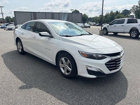 Used 2024 Chevrolet Malibu LS FWD image 10