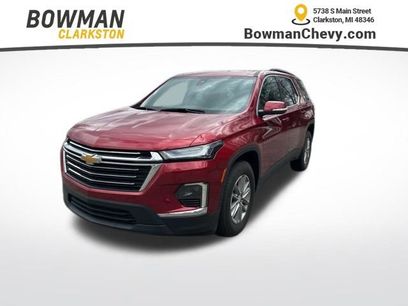 Used 2023 Chevrolet Traverse LT