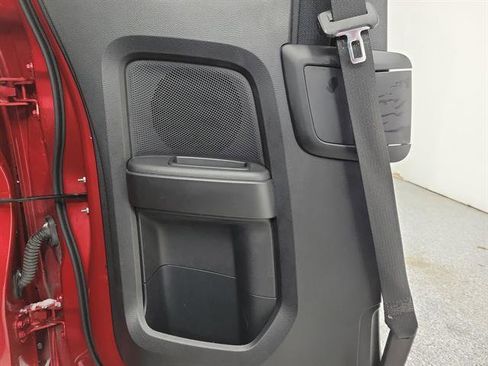 Used 2020 Ford Ranger Lariat w/ Equipment Group 501A Mid image 11