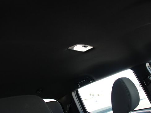 Certified 2019 Toyota Tacoma TRD Off-Road w/ Technology Package image 22