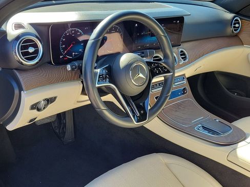 Used 2022 Mercedes-Benz E 350 Sedan image 21