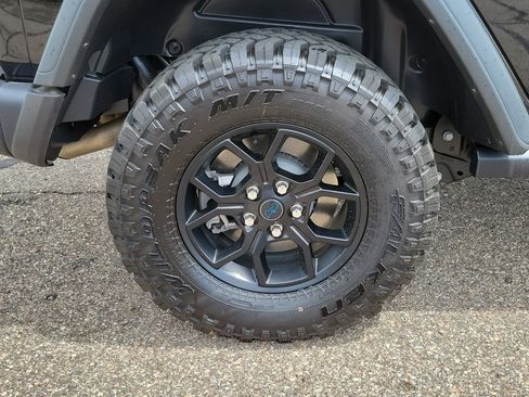 Used 2025 Jeep Wrangler Unlimited Sport S 4xe AWD/4WD image 5