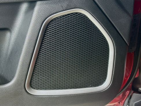 Certified 2025 Jeep Compass Sport image 23