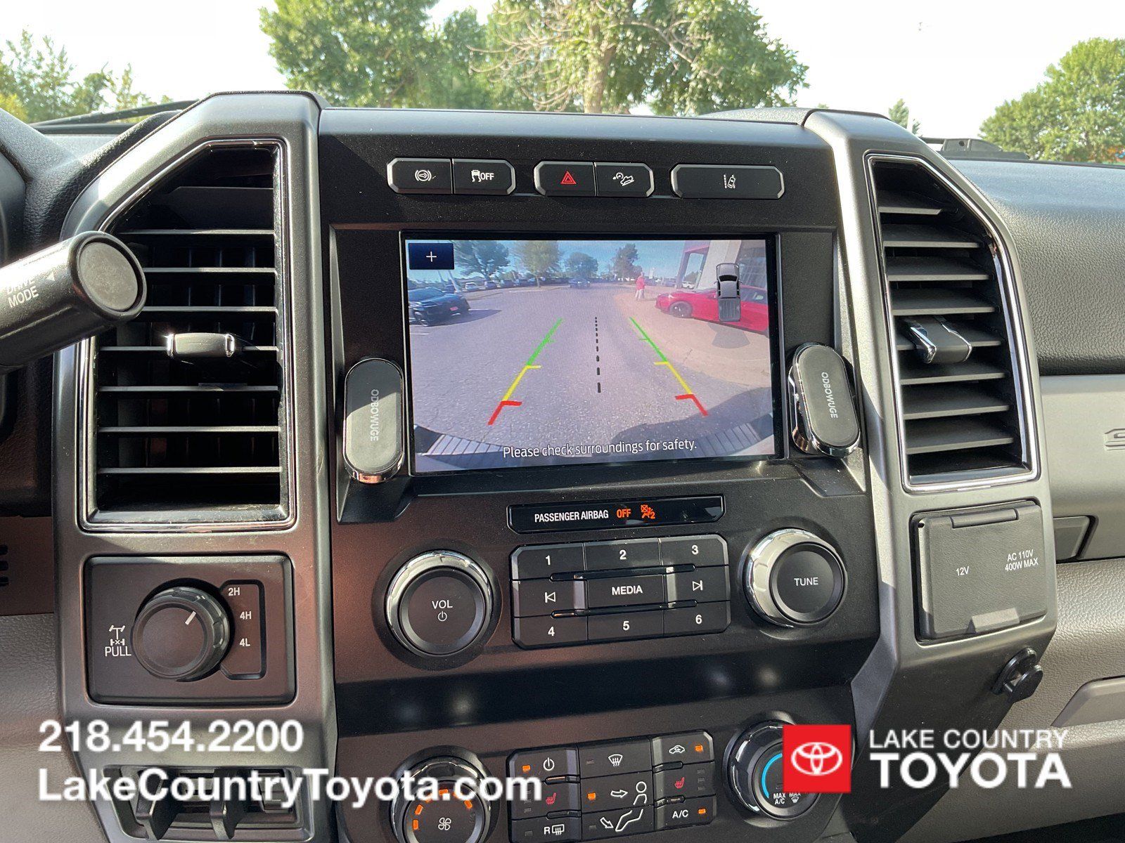 Used 2020 Ford F350 XLT w/ XLT Premium Package AWD/4WD image 28