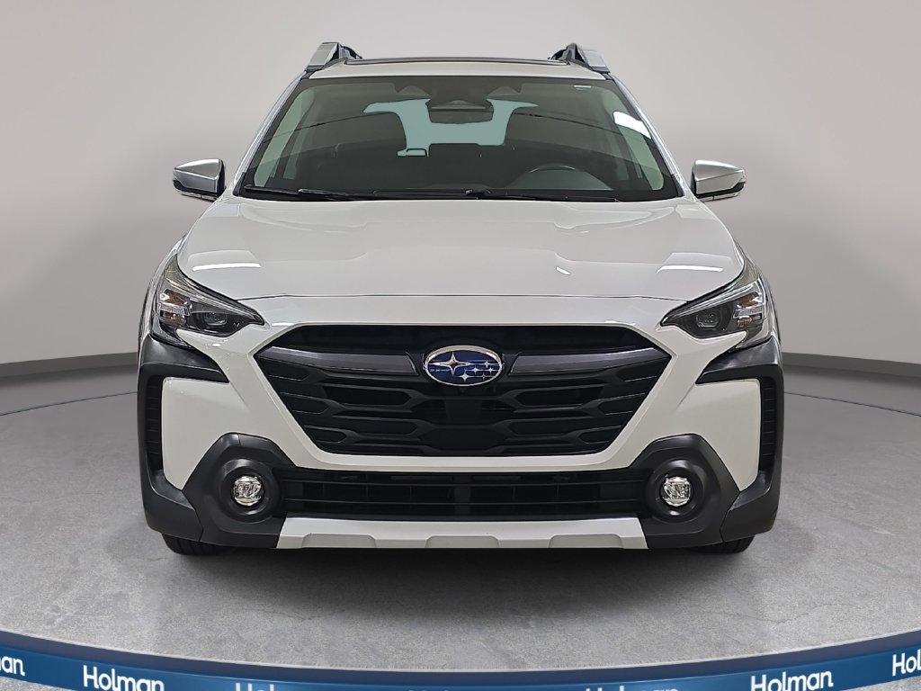 Used 2025 Subaru Outback Touring XT AWD/4WD image 3