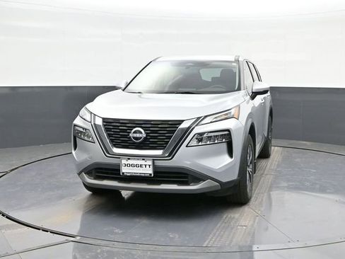 Used 2022 Nissan Rogue SV image 28