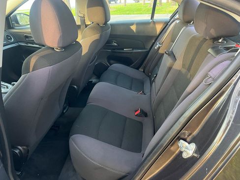 Used 2014 Chevrolet Cruze LT FWD image 25