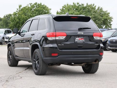 Used 2017 Jeep Grand Cherokee Laredo w/ Quick Order Package 23E AWD/4WD image 11