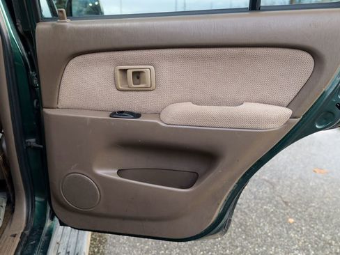 Used 1999 Toyota 4Runner SR5 image 27