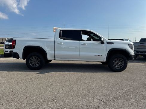 Used 2026 GMC Sierra 1500 AT4X AWD/4WD image 7
