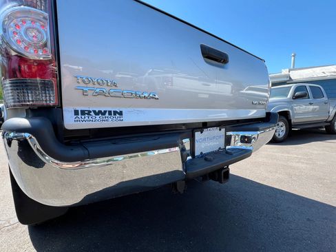 Used 2013 Toyota Tacoma 4x4 Double Cab w/ SR5 Pkg image 27