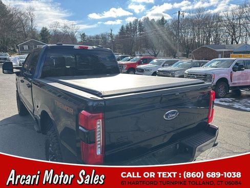 Used 2023 Ford F250 Lariat image 13
