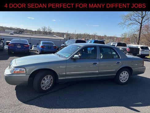 Used 2005 Mercury Grand Marquis GS image 2